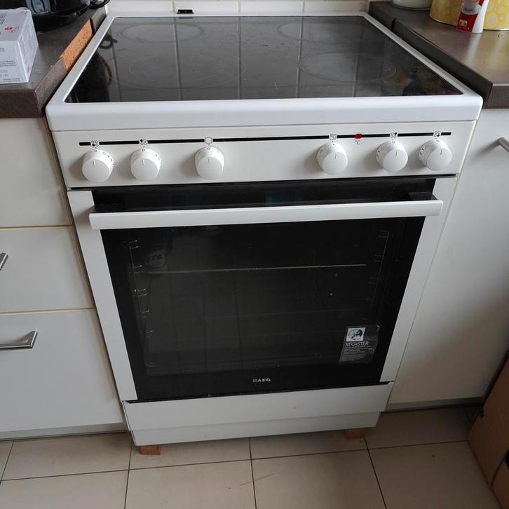 Cuisinière électrique Aeg, Electroménager, Cuisinières, Enlèvement