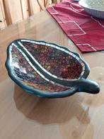 Schaal in een bladvorm  breekbaar, Ophalen