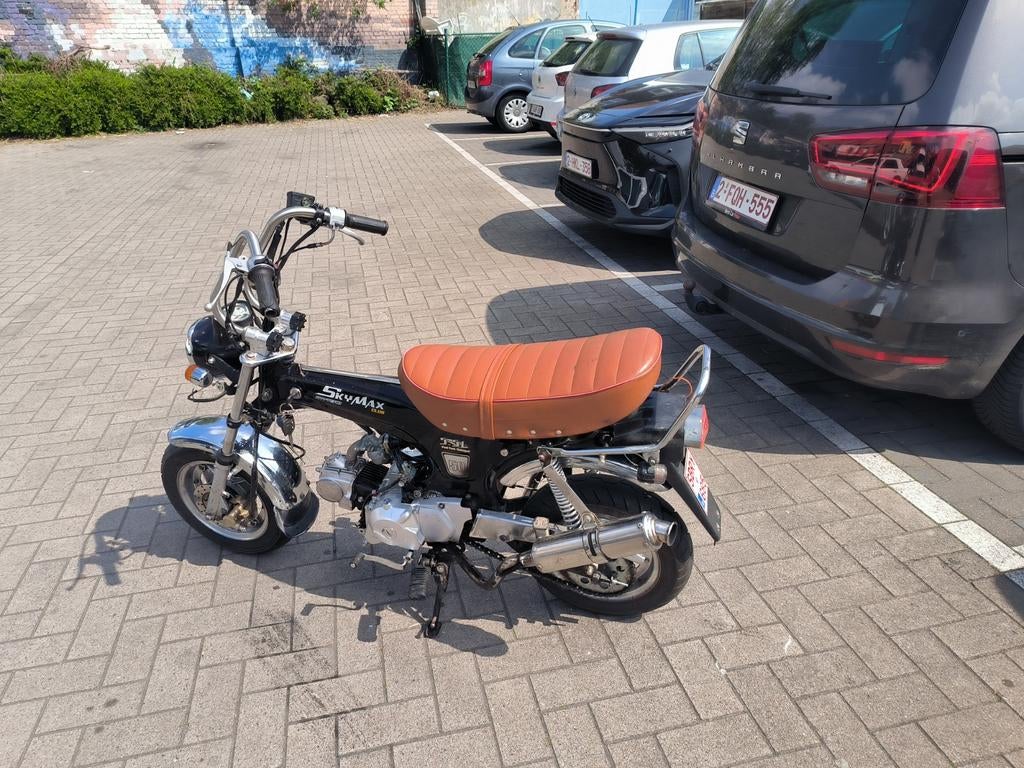 Dax b klasse met low rider stuur, Fietsen en Brommers, Brommers | Honda, Ophalen, Klasse B (45 km/u)