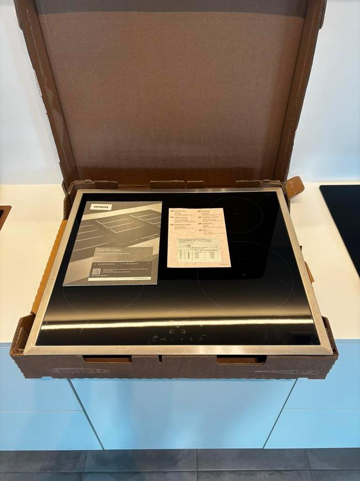 SIEMENS EU645BEB1E inductie kookplaat, Electroménager, Tables de cuisson, Comme neuf, Encastré, 4 zones de cuisson, Classe énergétique A ou plus économe