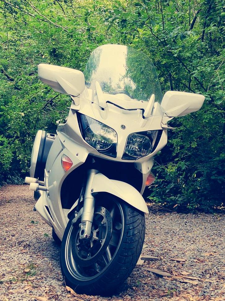 Moto Yamaha FJR 1300 AP  avril 2010, Motoren, Motoren | Yamaha, Particulier, Toermotor, 4 cilinders, Motorrijbewijs A, ABS, Cardan-aandrijving