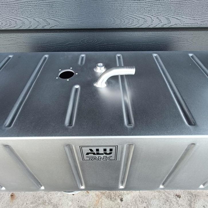 Aluminium tank speciaalbouw., Auto-onderdelen, Brandstofsystemen, Alfa Romeo, Amerikaanse onderdelen, Audi, BMW, Citroën, Daihatsu