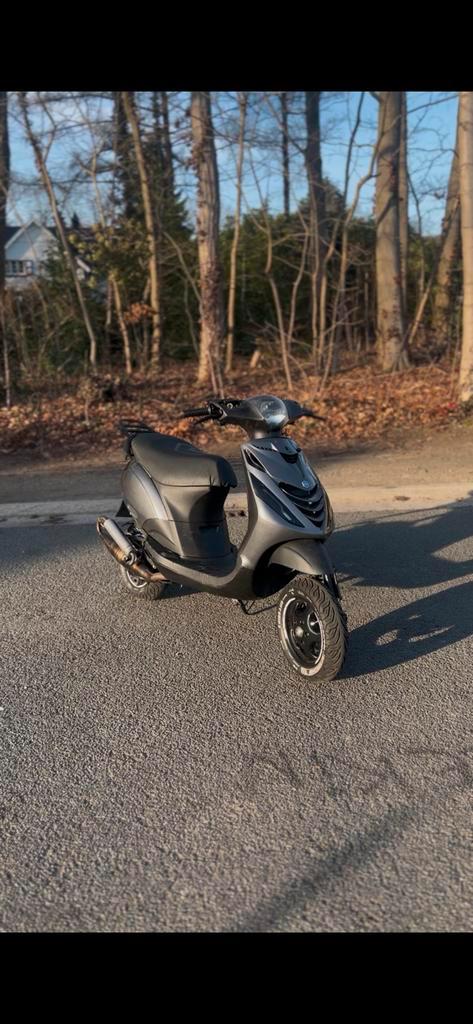 Zip 70cc h2o, Vélos & Vélomoteurs, Scooters | Piaggio, Neuf, Zip, Classe A (25 km/h), Deux-temps, Enlèvement