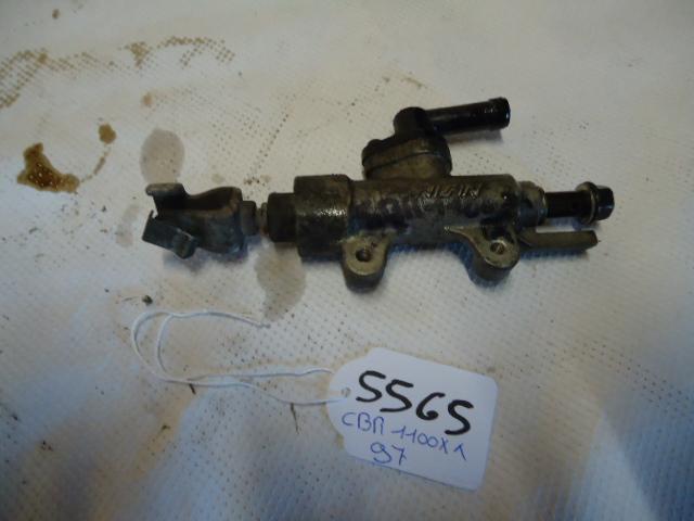 CBR1100XX 1999 - 2006, 1996 - 1998 Honda Rempomp D1-21180, Motoren, Onderdelen | Honda