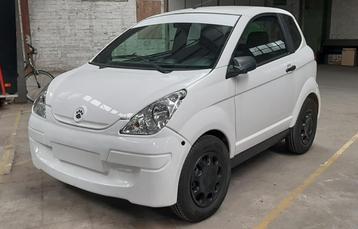 Aixam-minauto (hond vriendelijk aangepast) Bj2015 model 2016 beschikbaar voor biedingen