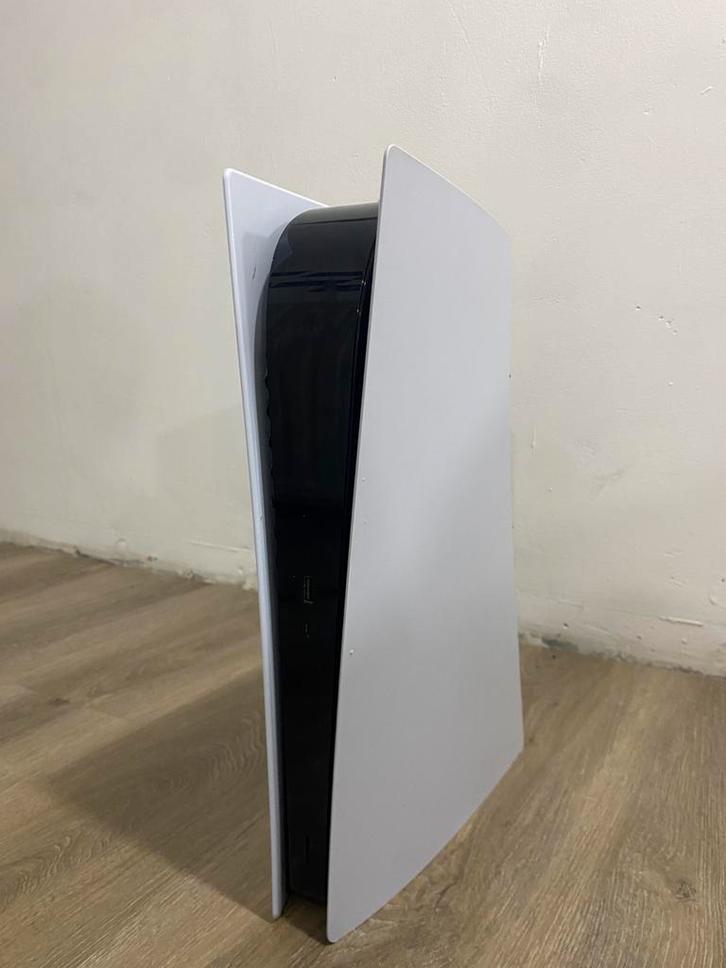 PlayStation 5, Games en Spelcomputers, Spelcomputers | Sony PlayStation 5, Zo goed als nieuw, Playstation 5 Digital, Ophalen of Verzenden