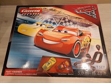 Carrera GO!!! 1:43 Scale slot racebaan Disney Pixar Cars