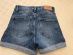 Jeans short 36, Kleding | Dames, Spijkerbroeken en Jeans, W28 - W29 (confectie 36), Zo goed als nieuw, Verzenden