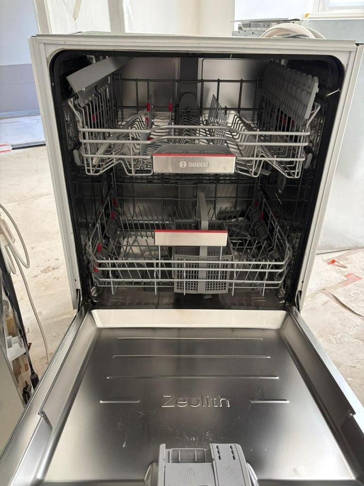 Vaatwasmachine BOSCH, Elektronische apparatuur, Vaatwasmachines, Gebruikt, Inbouw, Minder dan 85 cm, 45 tot 60 cm, Minder dan 10 liter