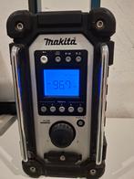 Radio de chantier naval Makita, Enlèvement