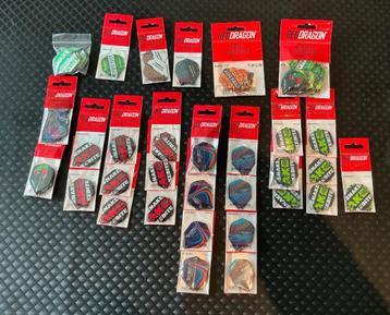 Peter Wright flights+shafts beschikbaar voor biedingen