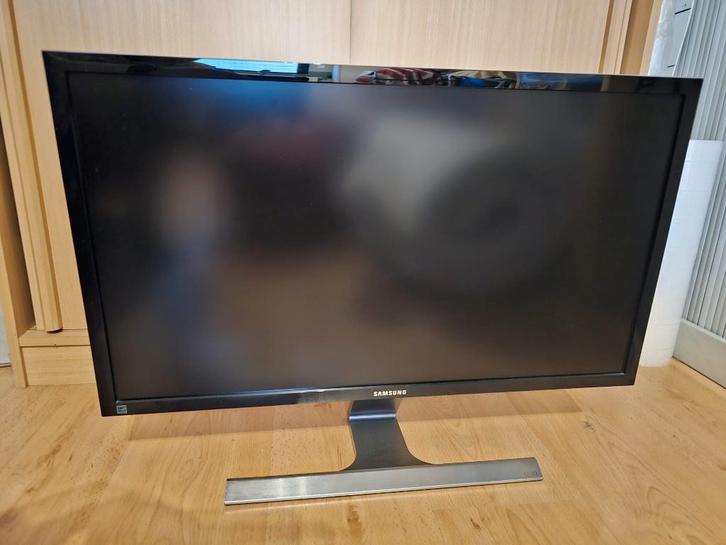 Samsung 4k beeldscherm monitor U28D590, Computers en Software, Monitoren, Gebruikt, 60 Hz of minder, DisplayPort, HDMI, TN, Ultra HD (4K)