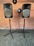 Mackie thump th15a + staanders, Gebruikt, Overige typen, 120 watt of meer, Ophalen