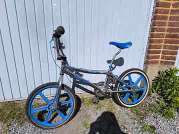 BMX GT.PERFORMER.MIDSCHOOL CHROOM, Fietsen en Brommers, Fietsen | Crossfietsen en BMX, Ophalen, Zo goed als nieuw, Chroom