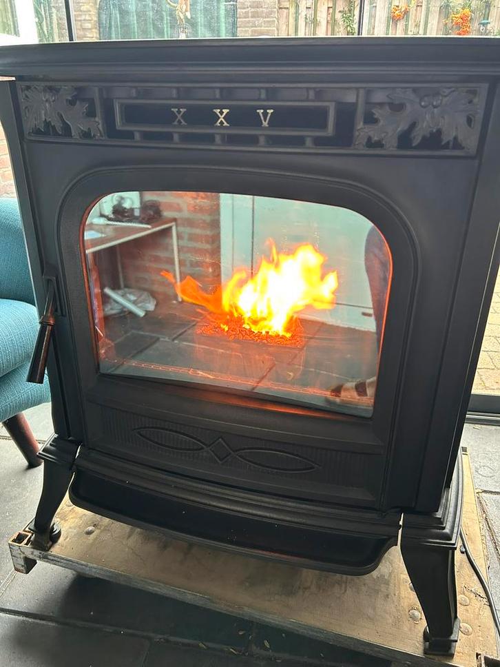 Harman xxv pelletkachel, Huis en Inrichting, Kachels, Gebruikt, Vrijstaand, Pelletkachel, Overige brandstoffen, Ophalen
