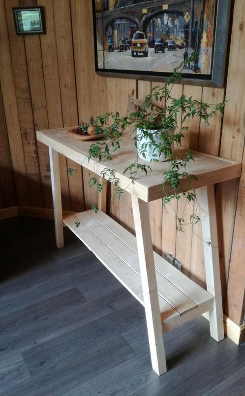 Bijzettafel, Huis en Inrichting, Tafels | Sidetables, Zo goed als nieuw, Ophalen of Verzenden