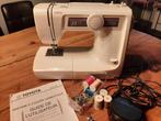 Machine à coudre Toyota KB13 série RS2000, Hobby en Vrije tijd, Naaimachines en Toebehoren, Ophalen, Gebruikt, Naaimachine, Overige merken