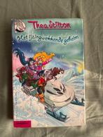 Thea Stilton - Het Ijzingwekkende geheim, Boeken, Ophalen of Verzenden, Zo goed als nieuw, Thea Stilton, Fictie