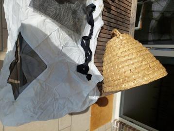 zwermmand met handvat voor bijen beschikbaar voor biedingen