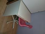 Bureau + stoel, Gebruikt, Ophalen, Bureau