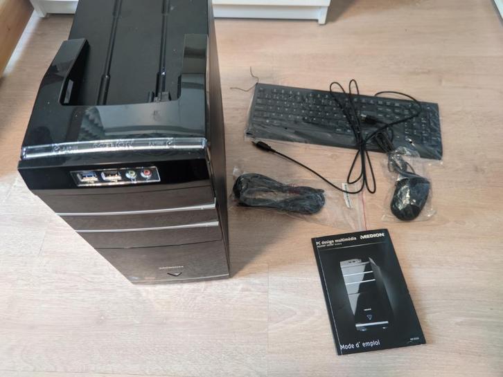 Ordinateur (tour + clavier + souris) - MEDION AKOYA E4 200 D, Computers en Software, Desktop Pc's, Gebruikt, 3 tot 4 Ghz, HDD