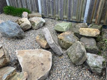 Tuin/Keien/zwerfkeien/rotsblokken beschikbaar voor biedingen