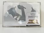 Ultra Premium Collection Charizard in Acryl! Sword & Shield, Ophalen of Verzenden, Nieuw