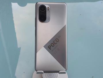 
 Poco F3 – 256 Go – 8+4 Go RAM – Excellent état – 160 € beschikbaar voor biedingen