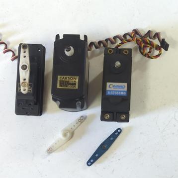 Conrad Hitec S-57351MG bigscale servo + Carson & Futaba (FG) beschikbaar voor biedingen
