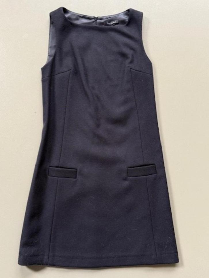 Ongedr diepzwarte wollen twiggy dress Tara Jarmon, Kleding | Dames, Jurken, Nieuw, Maat 36 (S), Zwart, Boven de knie, Verzenden