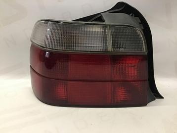 Achterlicht links BMW E36 compact 9402924 beschikbaar voor biedingen