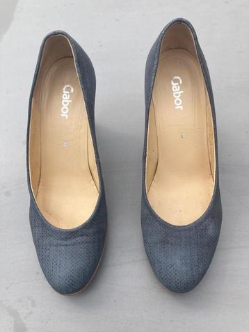 Mooie blauwe pumps GABOR, maat 6. Zeer goede staat  beschikbaar voor biedingen