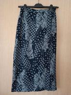 Jupe portefeuille EASTEX à motifs blancs sur fond bleu - T40, Taille 38/40 (M), Eastex, Enlèvement, Porté