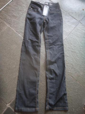 jeans vrouwen W26L34 Vero Moda beschikbaar voor biedingen