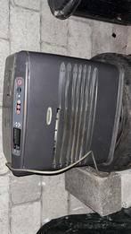 Bonjour, je vends mon poêle à pétrole fonctionne bien, Motoren, Accessoires | Koffers en Tassen, Ophalen, Zo goed als nieuw