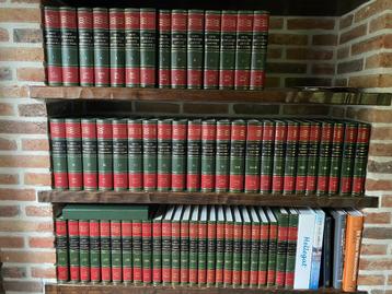 Larousse encyclopedie beschikbaar voor biedingen