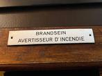 Ancienne plaque émaillée Avertisseur d'incendie, Enlèvement