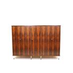 Grote vintage palissander kledingkast Italiaans jaren '60, Huis en Inrichting, Verzenden