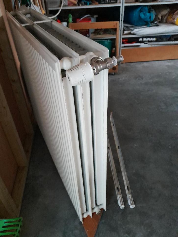 radiateur type 33 100 cm x 90 cm, Bricolage & Construction, Chauffage & Radiateurs, Utilisé, Radiateur, 800 watts ou plus, 80 cm ou plus