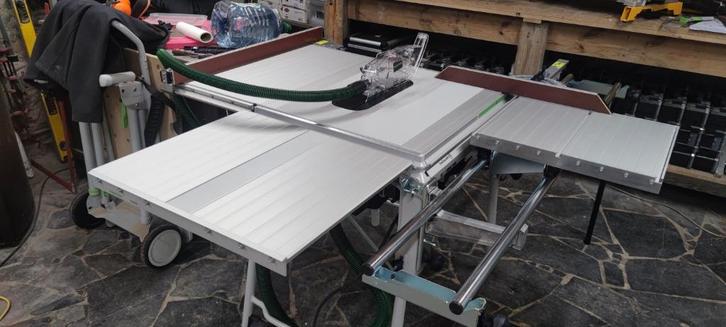 Scie table Festool TKS 80, Bricolage & Construction, Outillage | Scies mécaniques, Comme neuf, Scie circulaire, 1200 watts ou plus