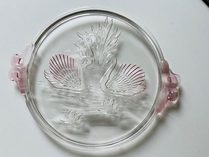 Taartschotel met zwanen -Waltherglas Schwanensee, Antiek en Kunst, Antiek | Glaswerk en Kristal, Ophalen of Verzenden