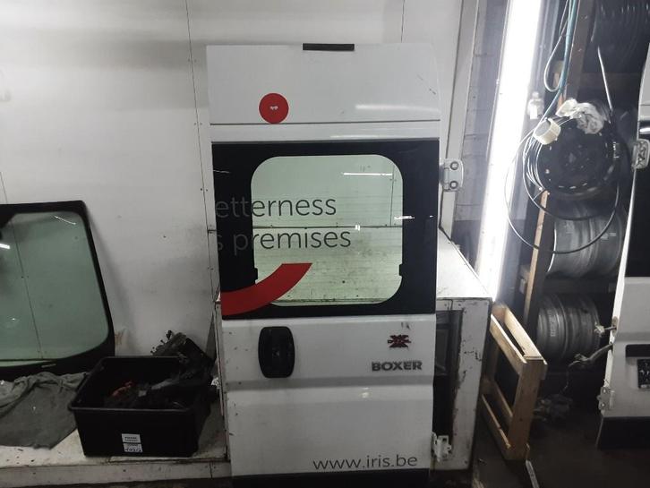 PORTE ARRIÈRE DROITE Peugeot Boxer (U9) (01-2006/12-2023), Autos : Pièces & Accessoires, Carrosserie & Tôlerie, Porte, Peugeot