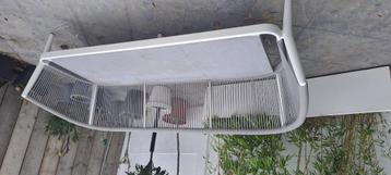 Tuinzetel beschikbaar voor biedingen