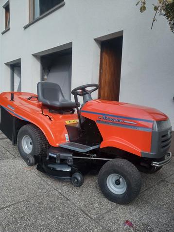 ZITMAAIER HUSQVARNA ZEER ZEER MOOI beschikbaar voor biedingen
