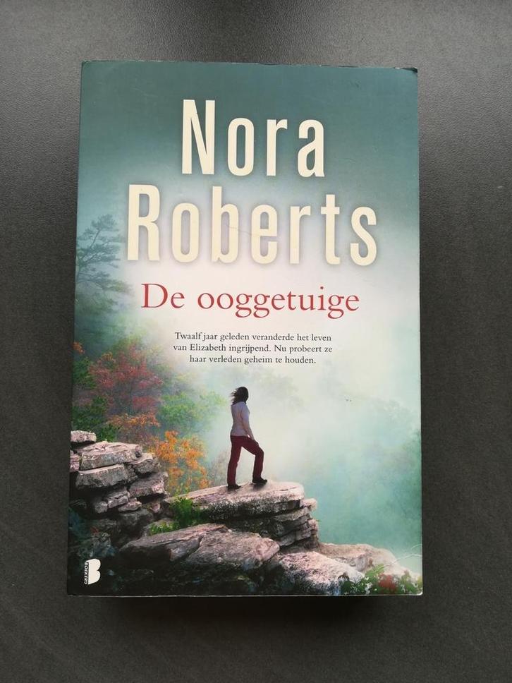 Nora Roberts - De ooggetuige, Boeken, Thrillers, Gelezen, Ophalen of Verzenden
