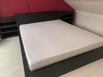 IKEA zwart bed met rek achter met  2 uitschuifbare lades, Huis en Inrichting, Ophalen, Gebruikt