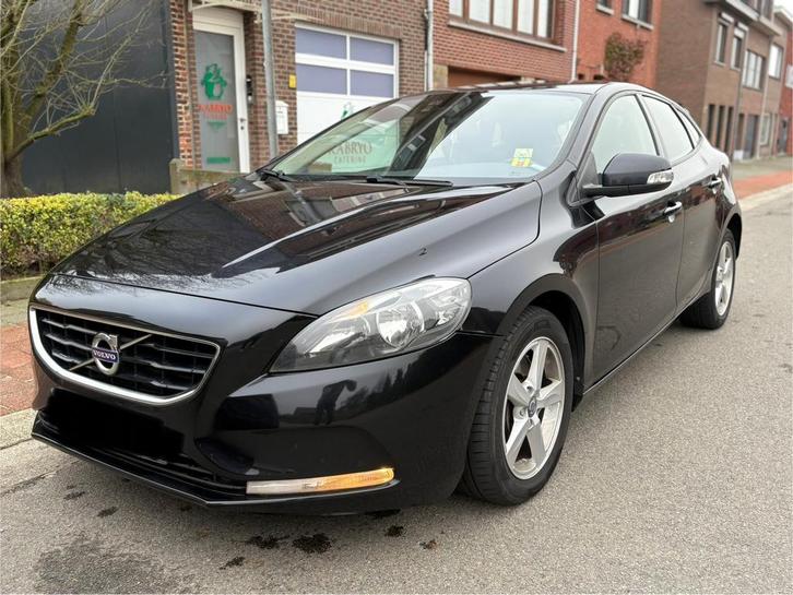 Volvo V40 Diesel, Auto's, Volvo, Particulier, V40, ABS, Airbags, Airconditioning, Alarm, Android Auto, Bluetooth, Boordcomputer