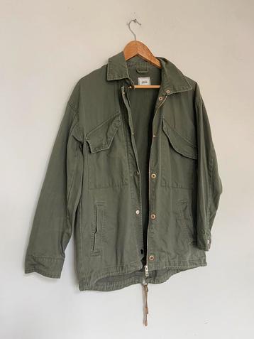 Kaki Pimkie vest beschikbaar voor biedingen