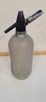 Vintage Soda Siphon Seltzer Glass Bottle With Metal Mesh, Enlèvement ou Envoi