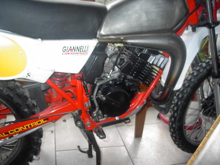 Op zoek naar een mtx50 & 80 tank uit 1982, Motoren, Motoren | Oldtimers, Ophalen